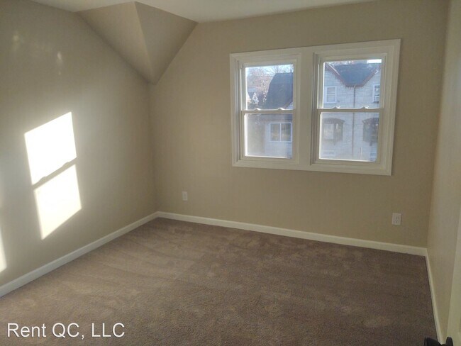 Building Photo - 2 br, 1 bath House - 637 23rd Ave