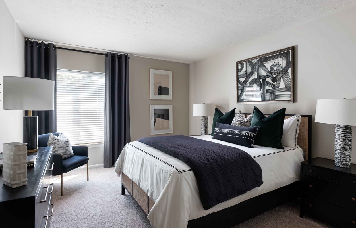 Hurstbourne Grand Apartments - 8916 Marksfield Rd Louisville