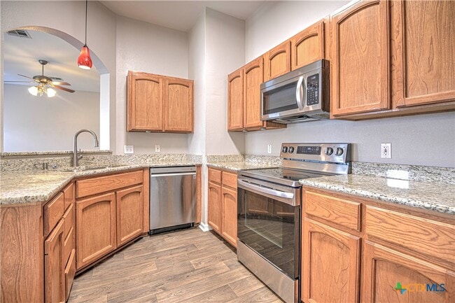 Building Photo - 2603 Blue Meadow Dr
