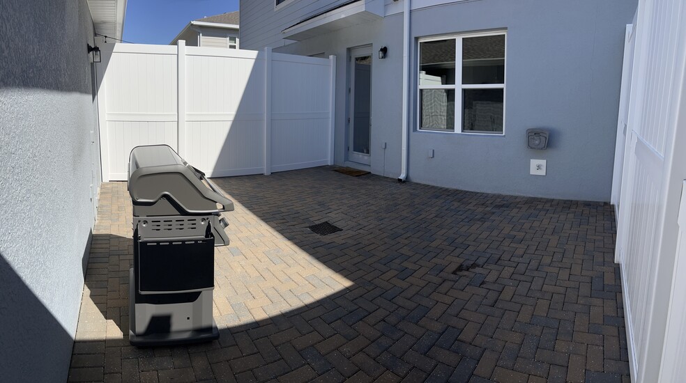 Building Photo - 6224 Aralia Ivy Ln