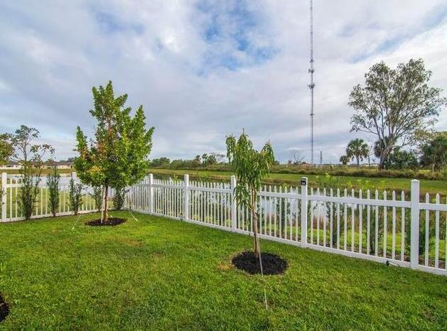 Building Photo - 5318 Imagination Dr