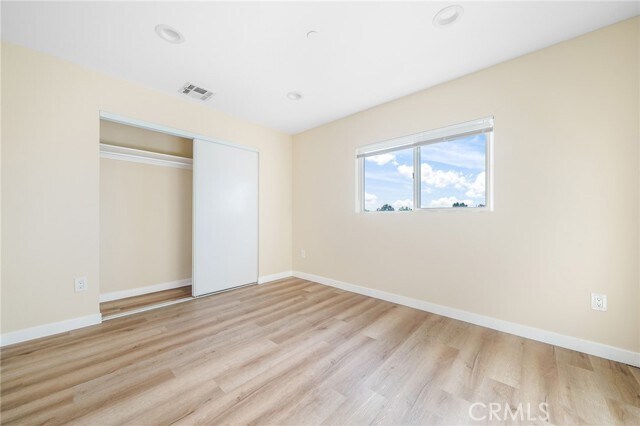 Building Photo - 1002 E 33rd St