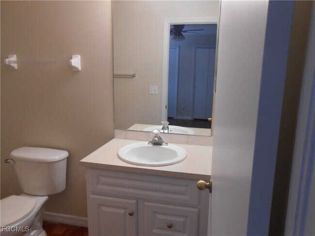 Building Photo - 3912 9th St SW