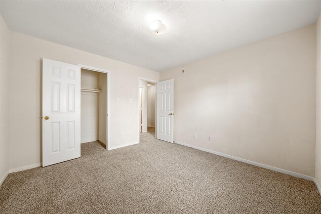 Building Photo - 16627 Sperry Gardens Dr