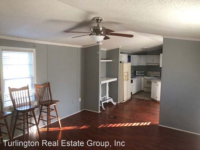 Building Photo - 2 br, 2 bath House - 118 Red Roof Lane