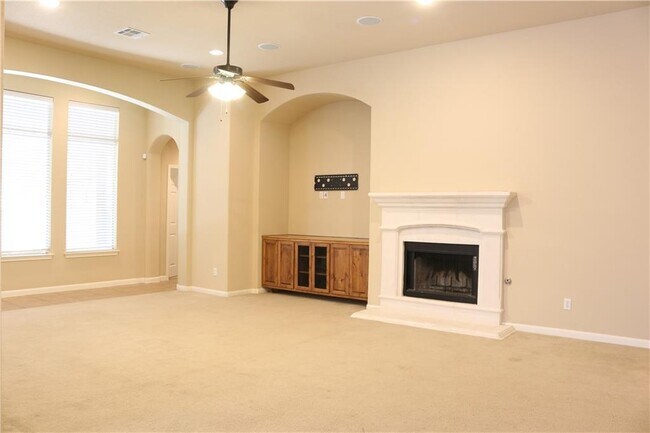 Building Photo - 2705 Prosperity