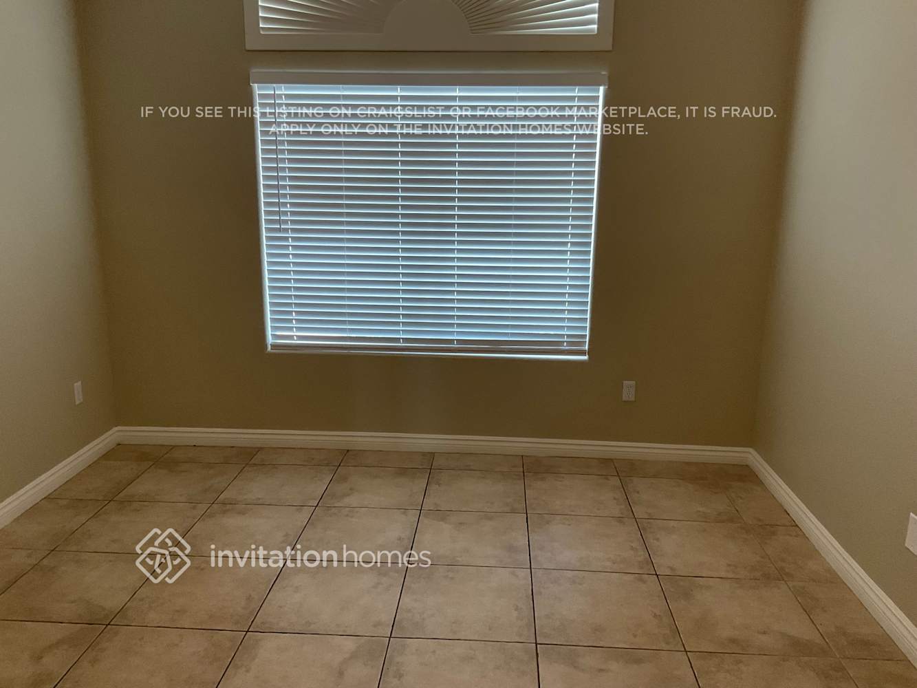 Building Photo - 8113 Sunset Cove Dr