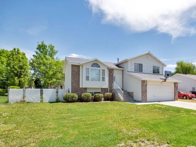 Building Photo - 1932 N 810 W