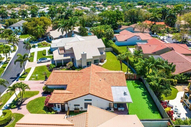 Building Photo - 10581 Mendocino Ln