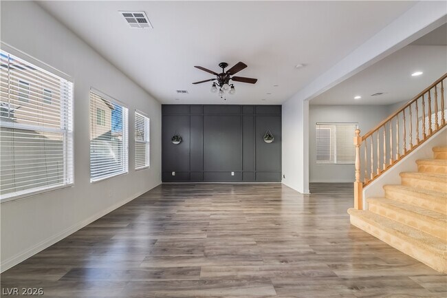 Building Photo - 6572 Polonius Ct