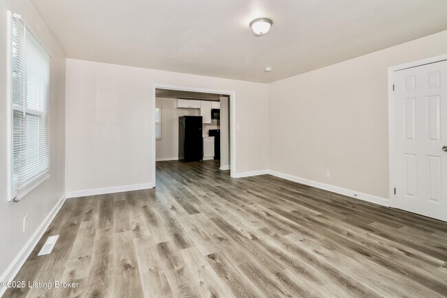 Building Photo - 5401 Johnsontown Rd