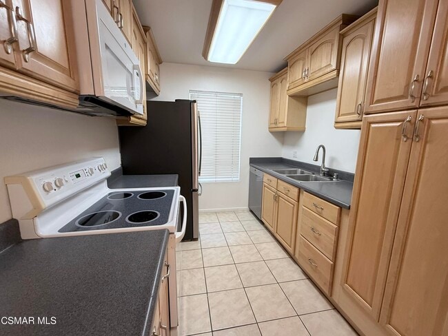 Building Photo - 1782 Orinda Ct