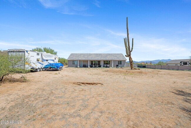 Building Photo - 15907 E Desert Vista Trail