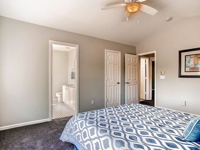 Building Photo - Gorgeous 4 Bed/3.5 Bath Home for Rent!
