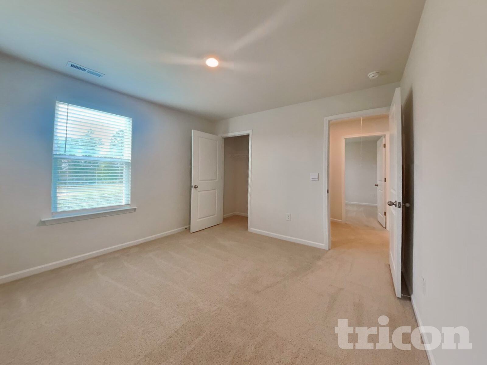 Building Photo - 160 Global Ave