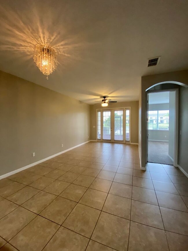 Building Photo - 540 Woodland Terrace Blvd