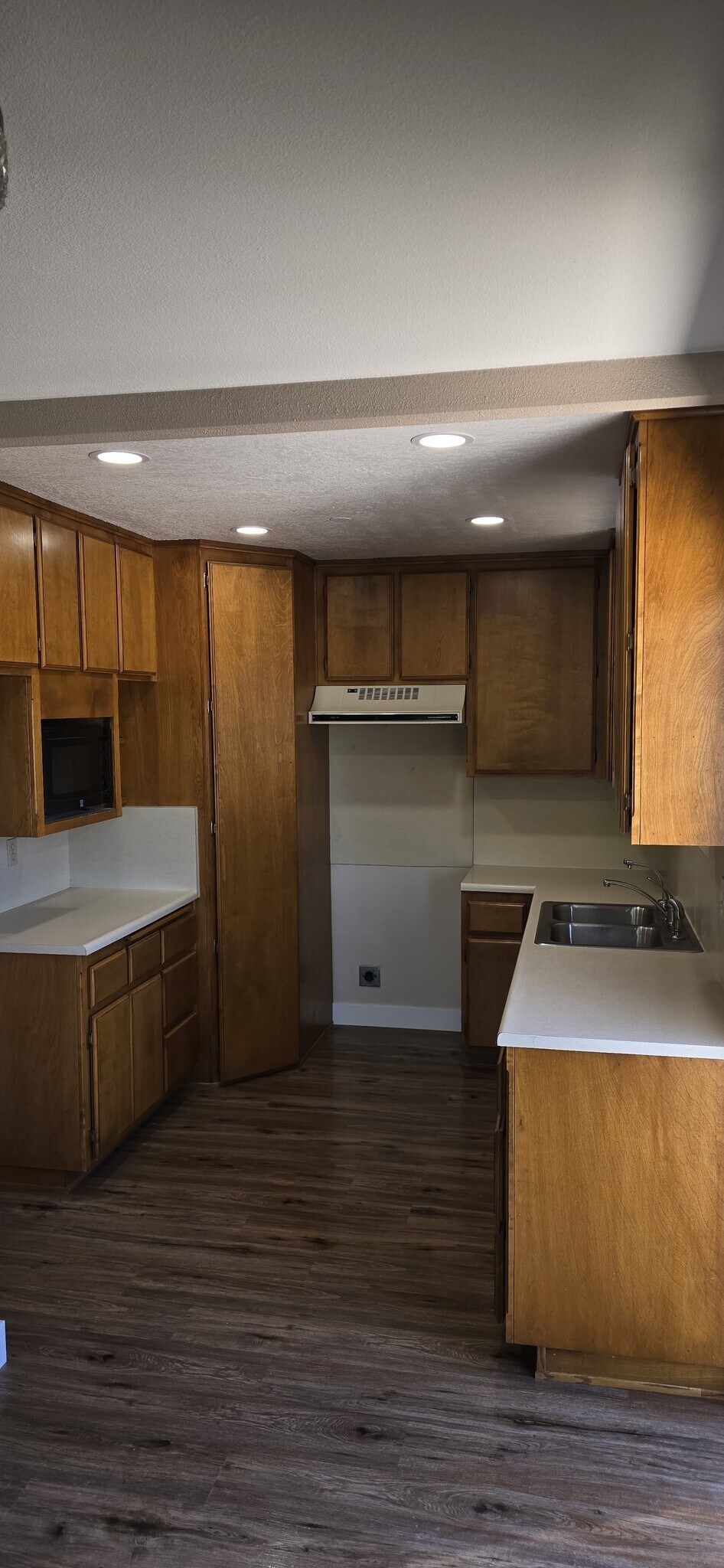 Building Photo - 15224 Las Piedras Dr