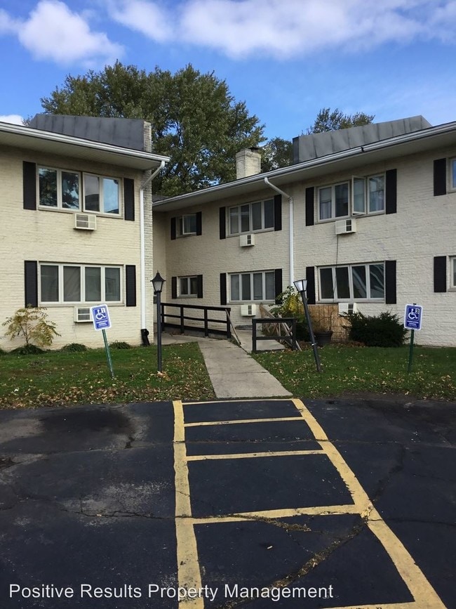 Primary Photo - 2525 Conklin Dr