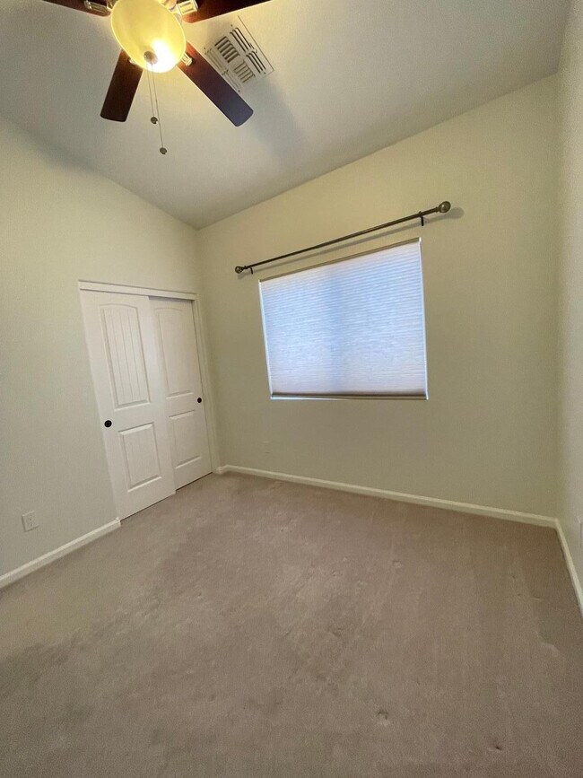 Building Photo - 3536 W Spirit Ln