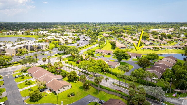 Building Photo - 5241 Breadfruit Cir