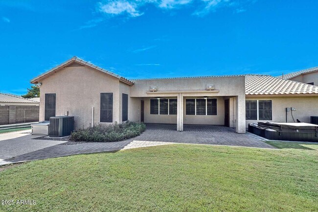 Building Photo - 7869 W Kristal Way