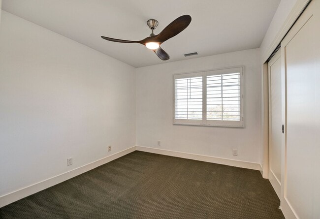 Building Photo - Amazing LARGE home in Ladera Ranch!