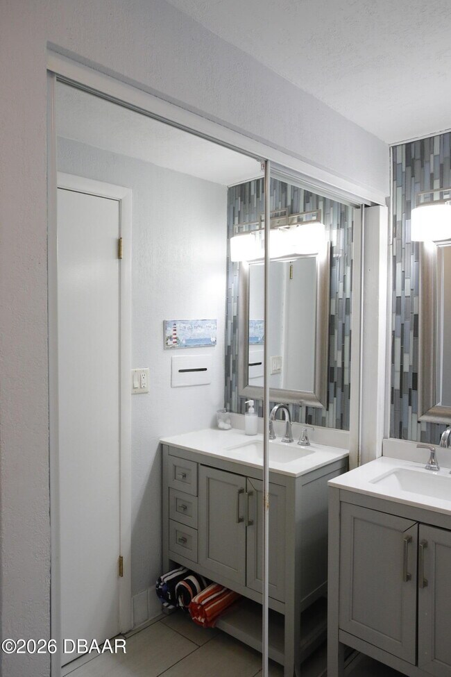 Building Photo - 800 N Atlantic Ave