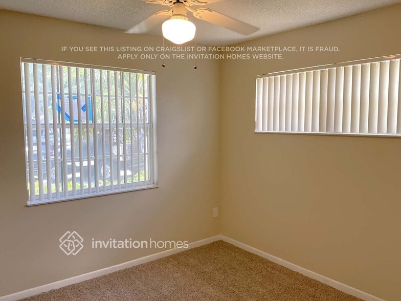 Building Photo - 14624 SW 127th Ct