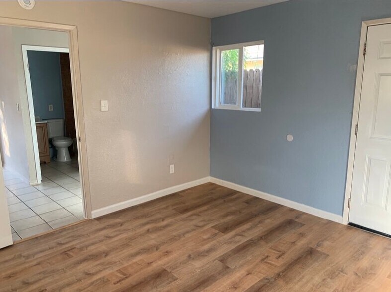 Building Photo - 3856 Lassen Dr