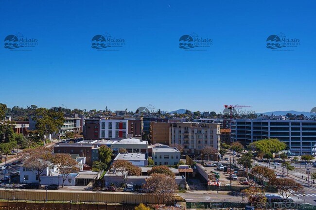 Building Photo - 1080 Park Blvd