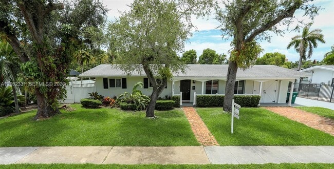 Building Photo - 8870 SW 86th St