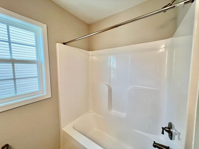 Building Photo - Lovely 4BD, 2.5BA Clayton Home with 1-Car Garage in a Great Location