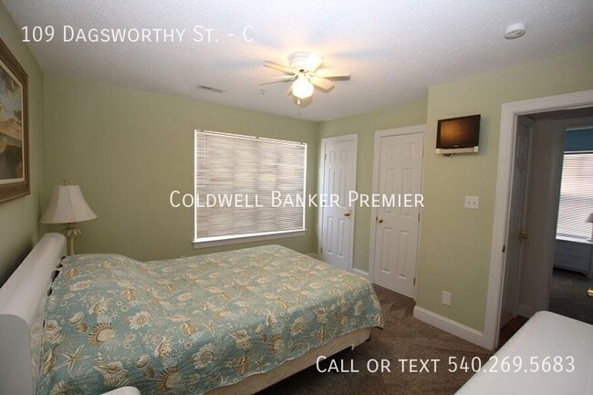 Building Photo - 109 Dagsworthy St