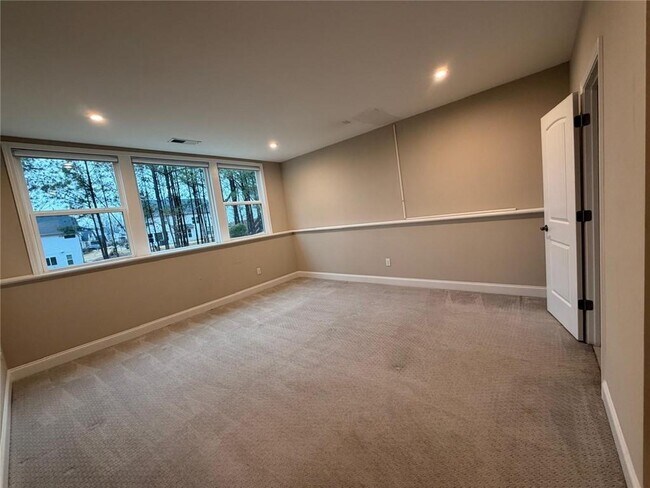 Building Photo - 8040 Scenic Ridge Wy