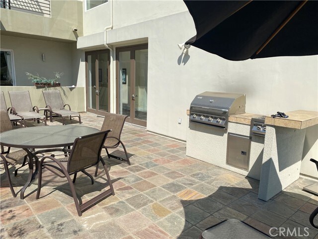 Building Photo - 11851 Laurelwood Dr