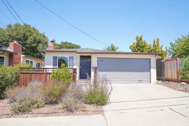 Building Photo - 3 Bedroom Home Available in East Richmond ...