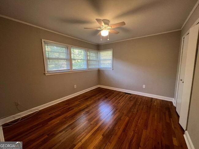 Building Photo - 434 Christopher Dr