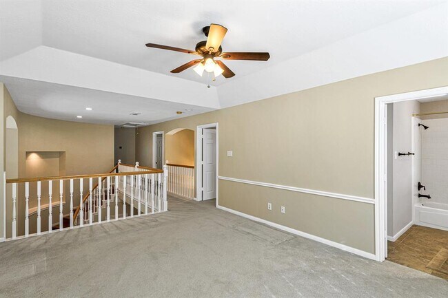 Building Photo - 22319 Fairbay Dr