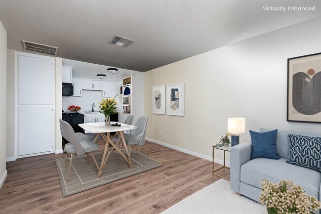 Building Photo - 2 Bed / 1 Bath Unit – Updated & Move-In Ready – Hemet