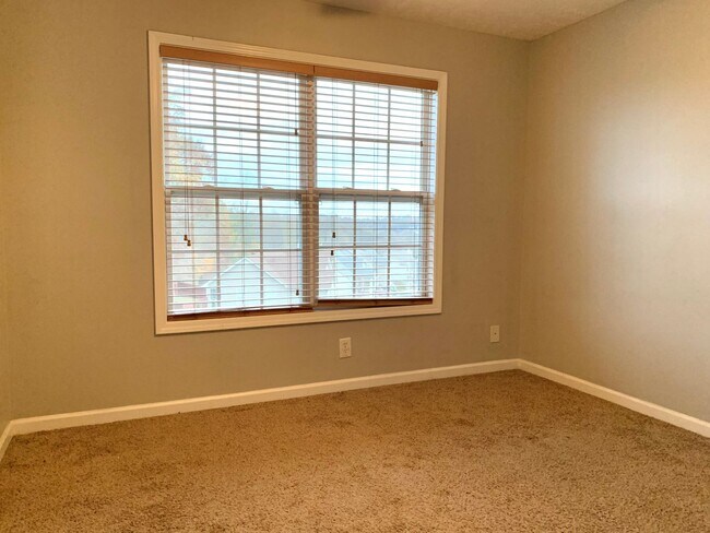 Building Photo - 946 Cobbler Dr