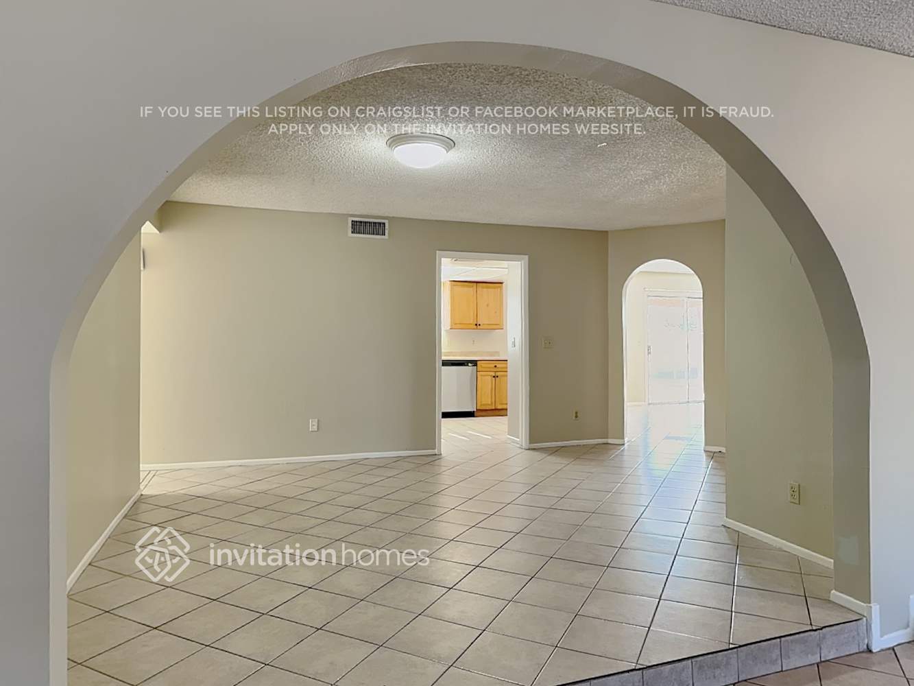 Building Photo - 13802 N 45th Ave