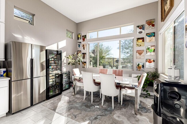 Building Photo - 7611 E Camino Vivaz