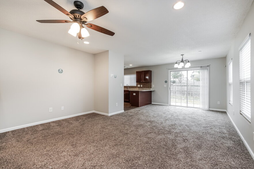 Building Photo - 3532 Kernstown Dr