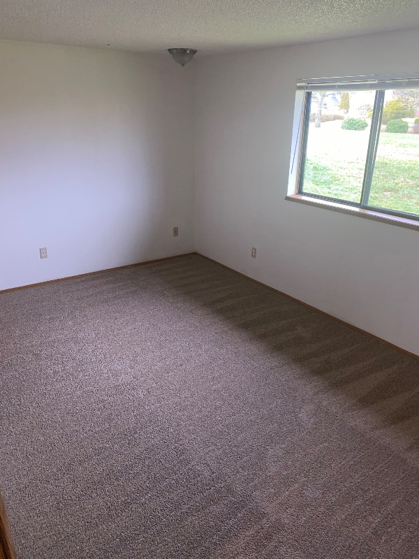 Building Photo - 2716 NW Norwood St