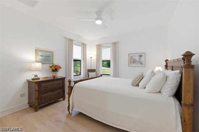 Building Photo - 18127 Royal Hammock Blvd