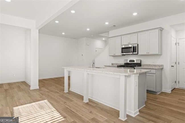 Building Photo - 87 Smithwood Dr