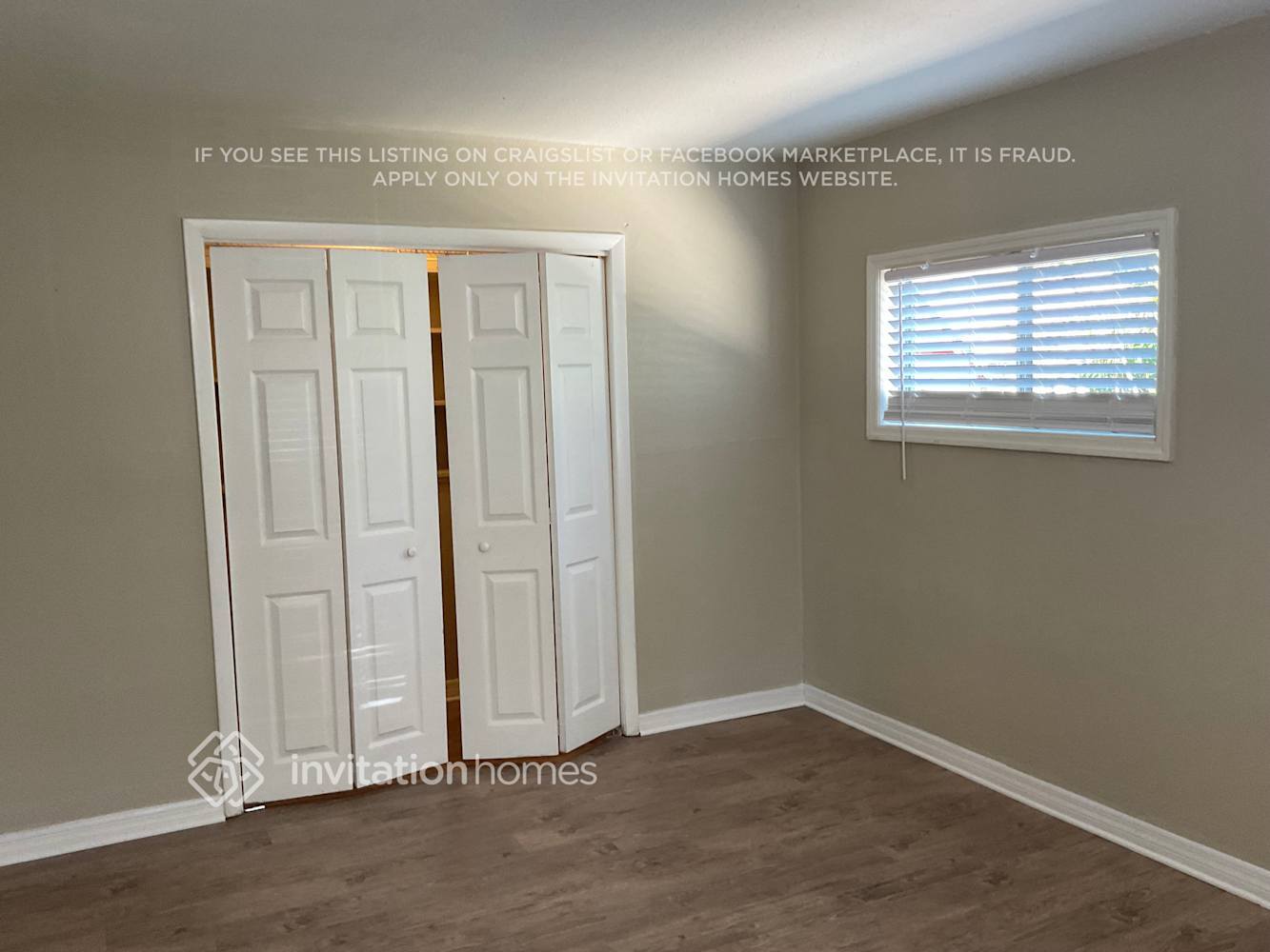 Building Photo - 4504 21st Ave W