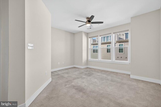 Building Photo - 1446 Piccard Dr