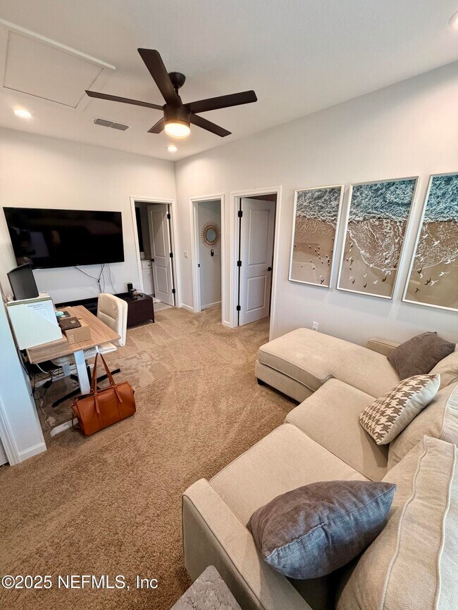 Building Photo - 293 Pine Bluff Dr