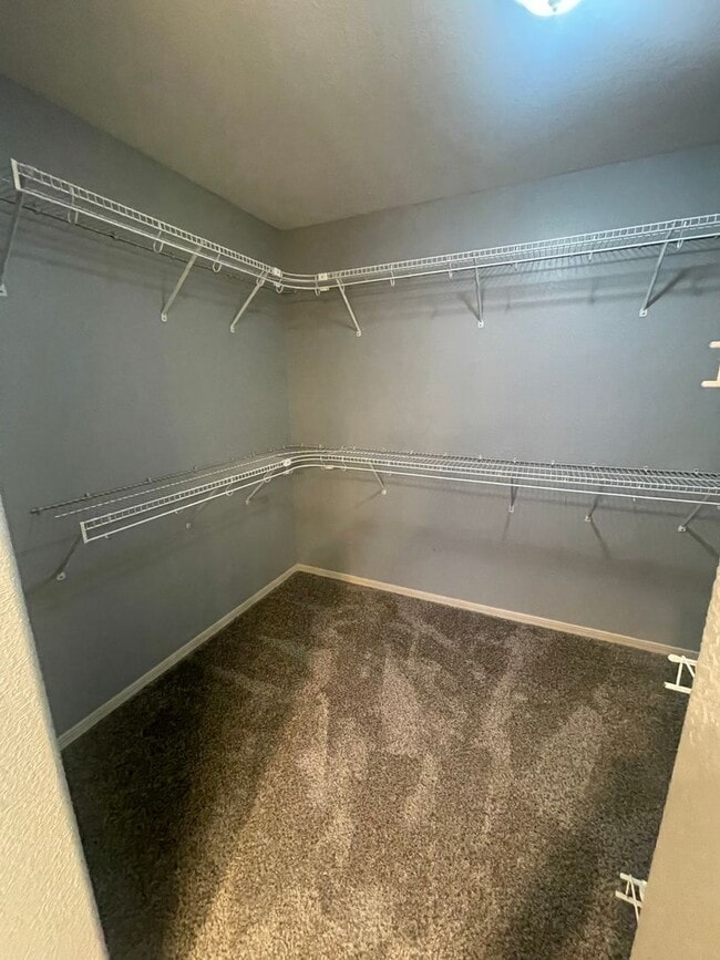 Building Photo - Charming 3 bedroom/2 bathroom Home located in Las Colinas